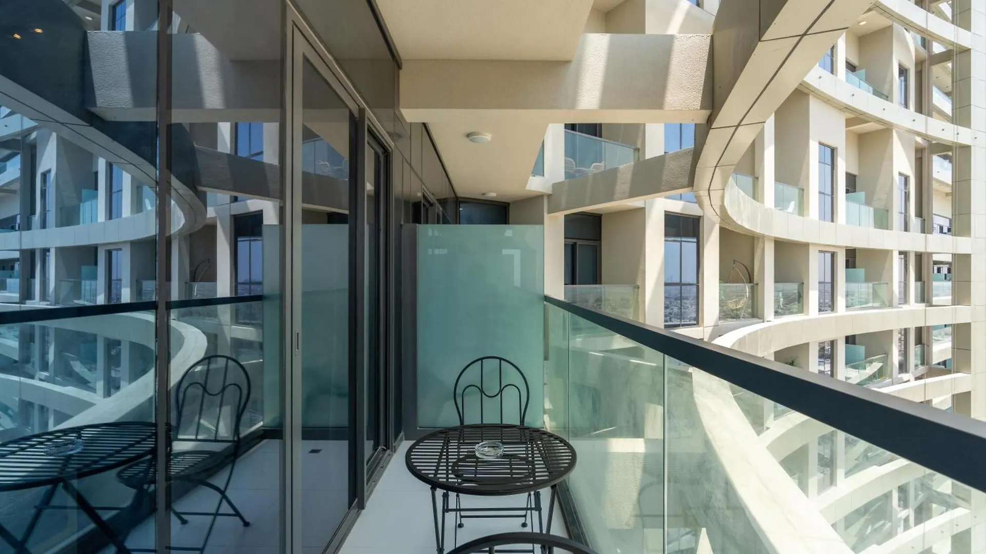 Aykon City Panoramic Skyline View Дубай Апартаменты